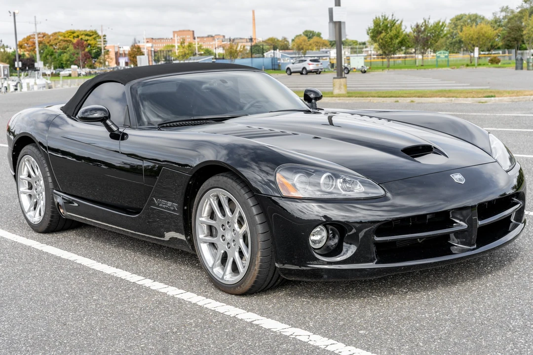 2003 Dodge Viper 3rd Gen - Image 3 of 31