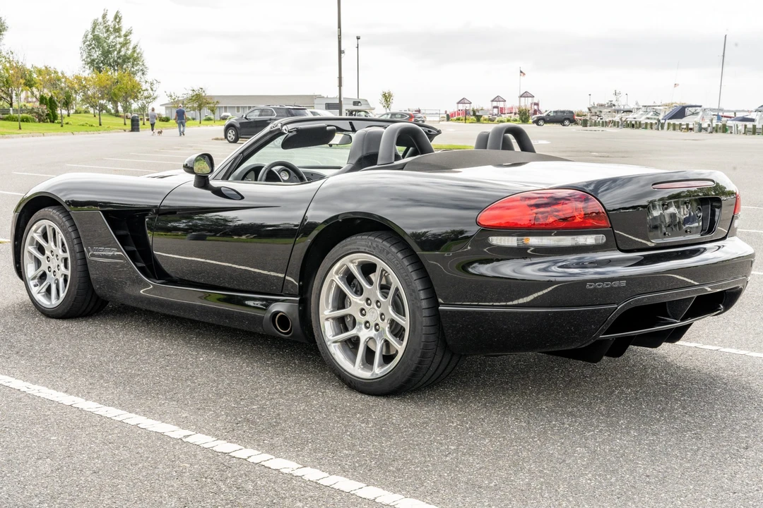 2003 Dodge Viper 3rd Gen - Image 11 of 31