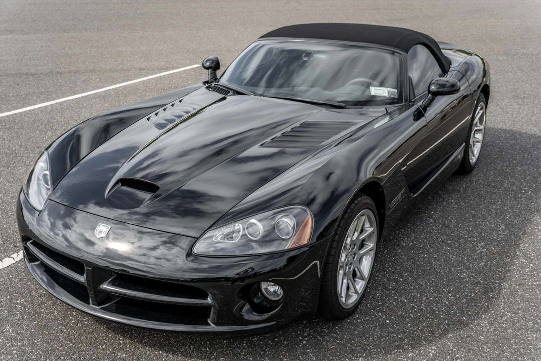 2003 Dodge Viper 3rd Gen - Image 8 of 31