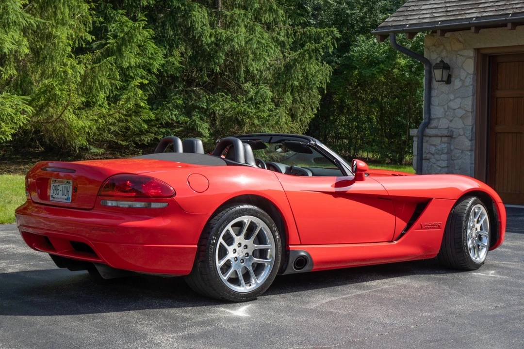 2003 Dodge Viper 3rd Gen - Image 8 of 31