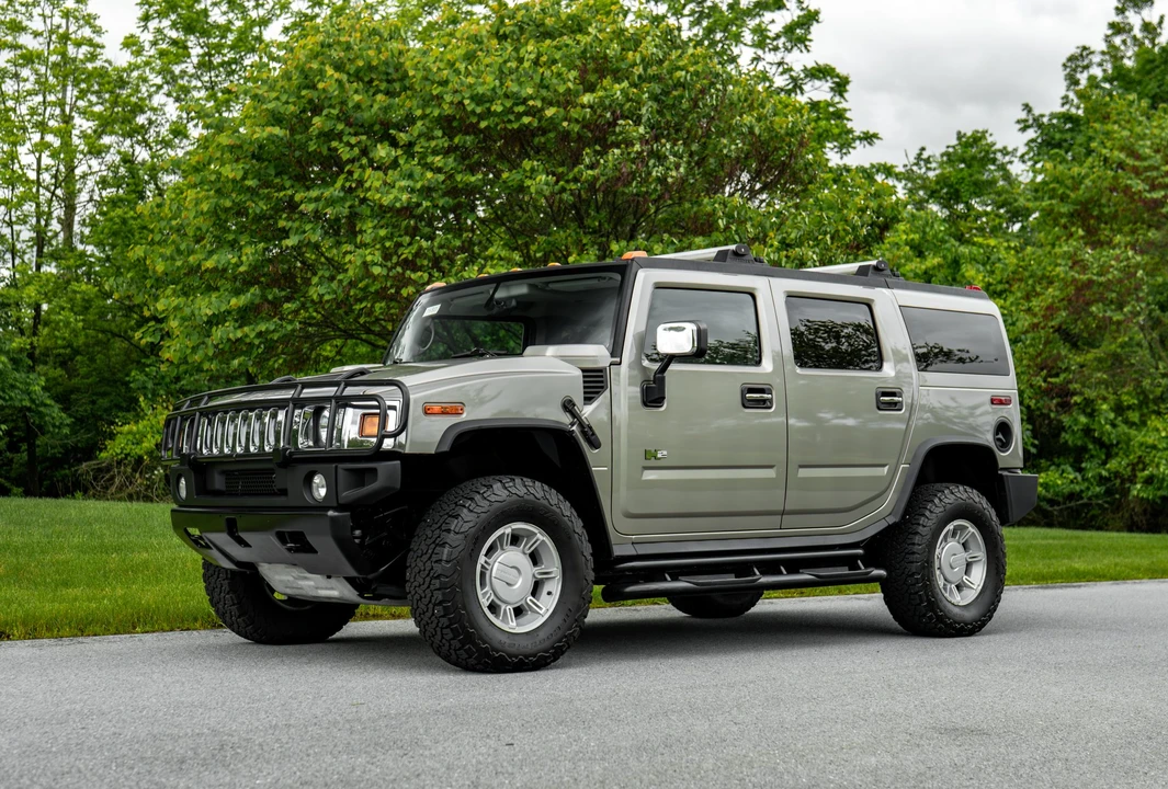 2003 Hummer Hummer H2 - Image 2 of 31