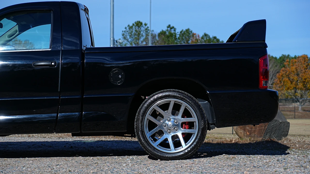 2004 Dodge Ram SRT-10 3rd Gen - Image 19 of 31