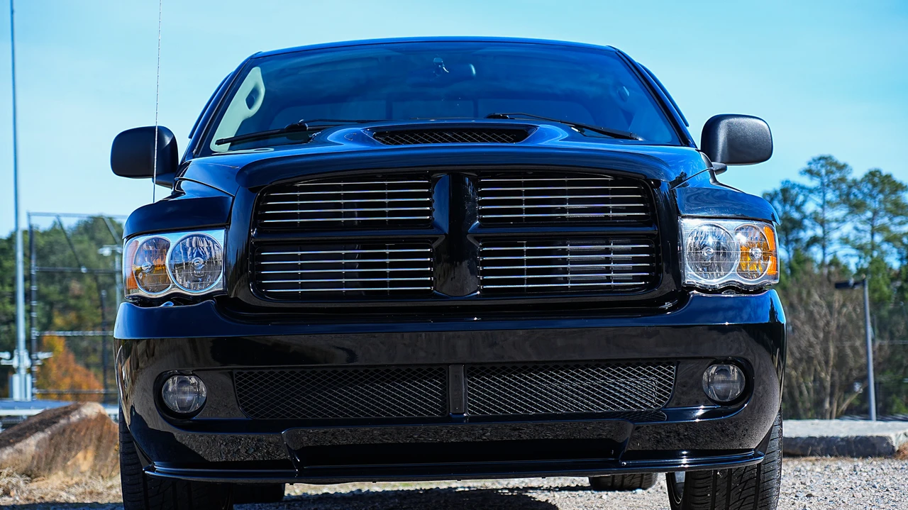 2004 Dodge Ram SRT-10 3rd Gen - Image 3 of 31