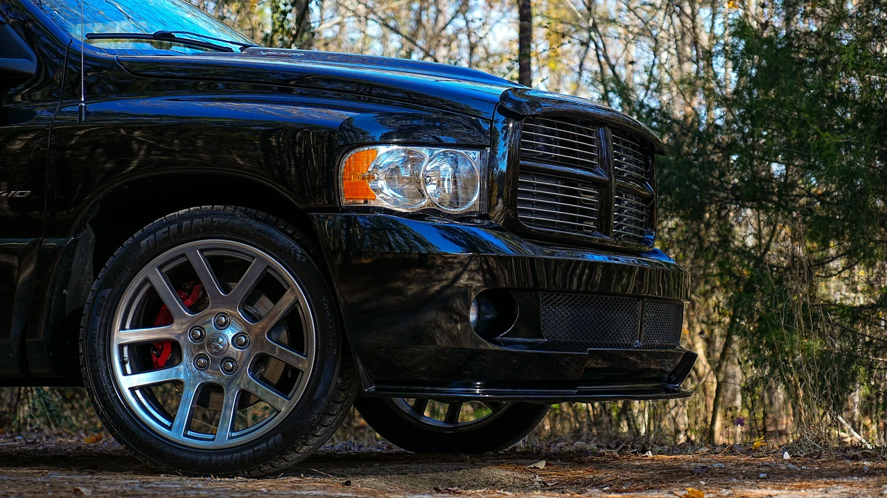 2004 Dodge Ram SRT-10 3rd Gen - Image 23 of 31
