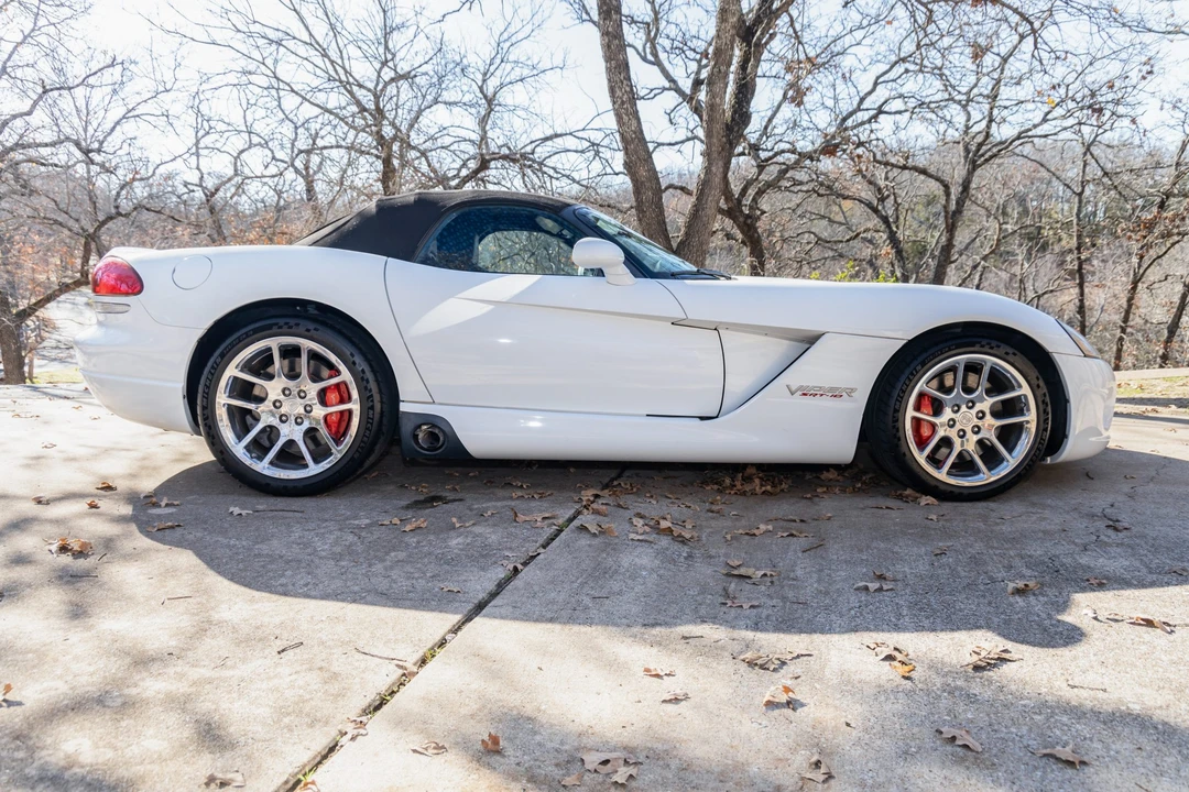 2004 Dodge Viper 3rd Gen - Image 7 of 31