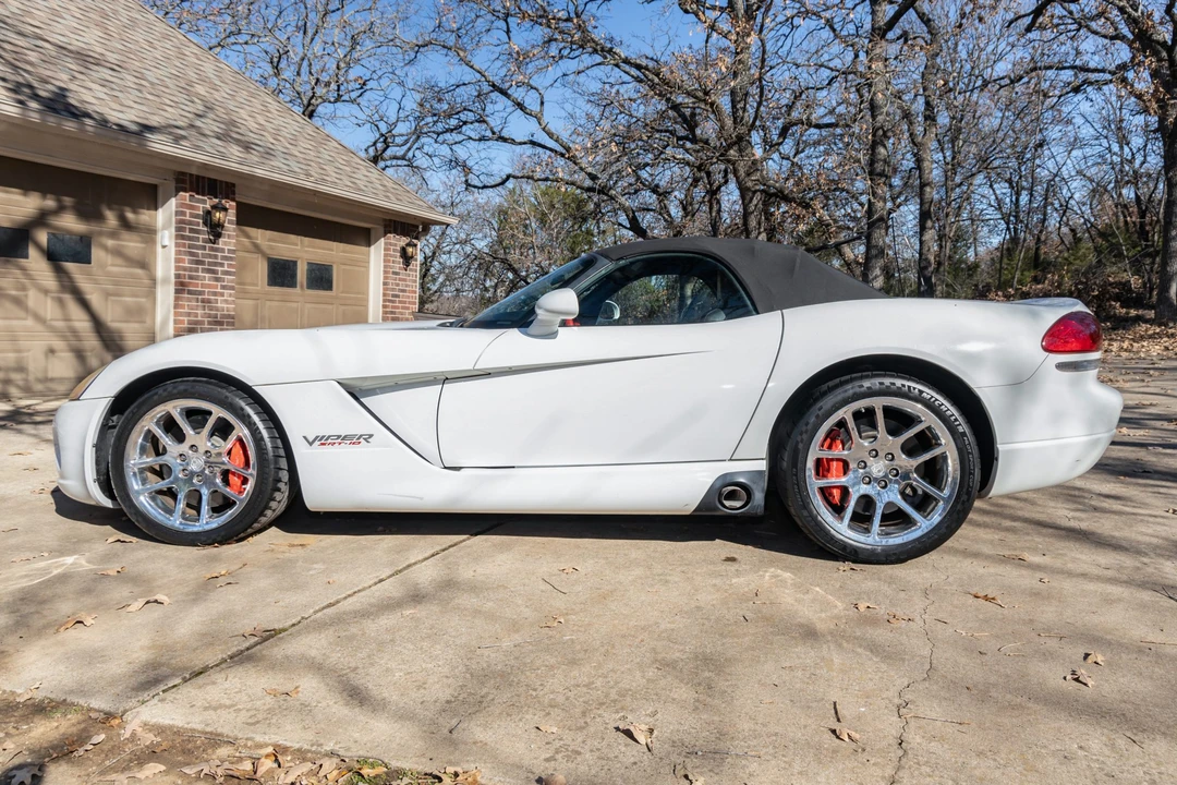 2004 Dodge Viper 3rd Gen - Image 3 of 31