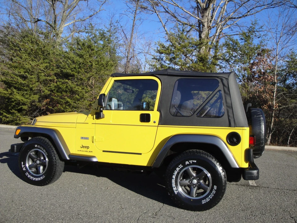 2004 Jeep TJ Wrangler - Image 19 of 31
