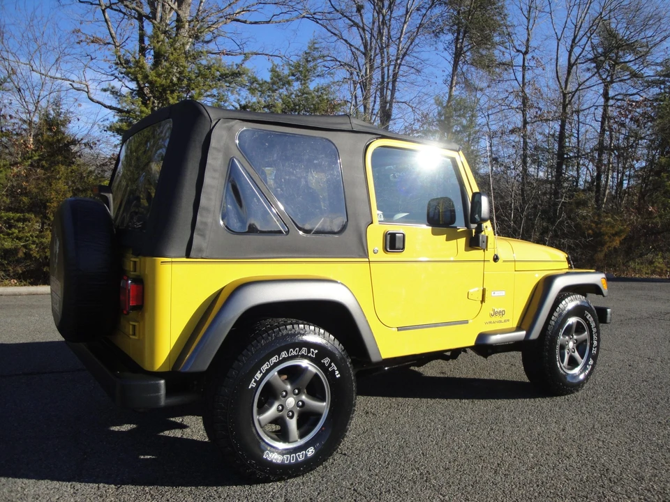 2004 Jeep TJ Wrangler - Image 15 of 31