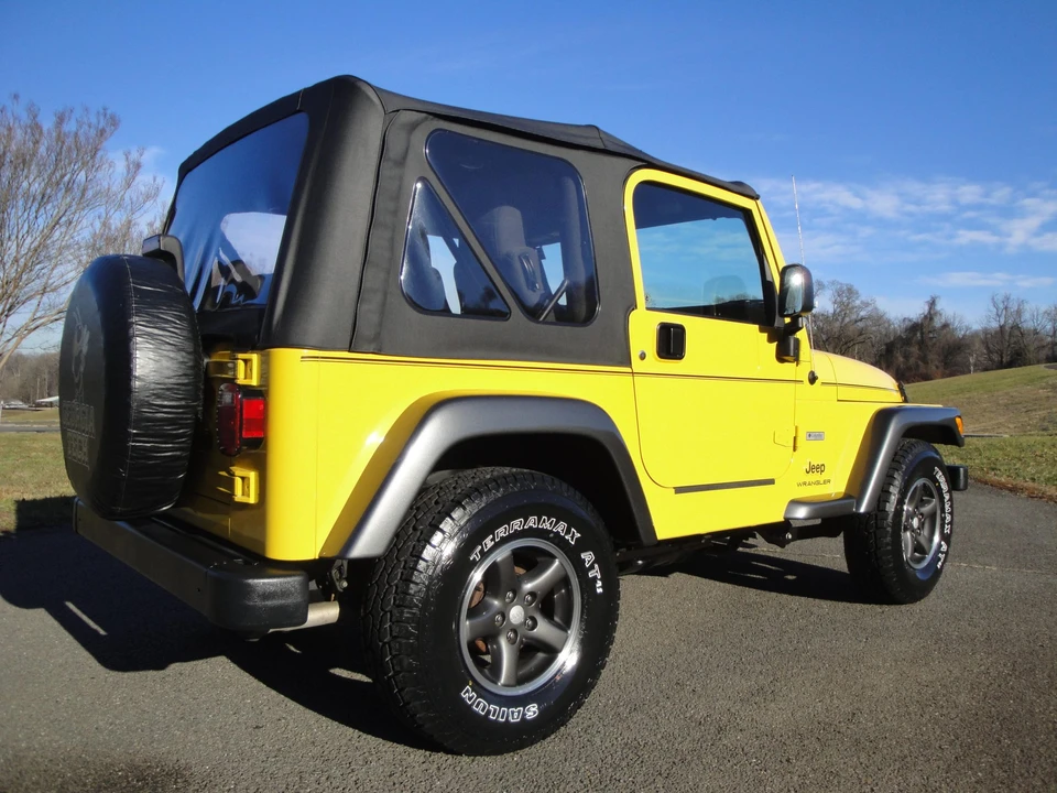 2004 Jeep TJ Wrangler - Image 16 of 31