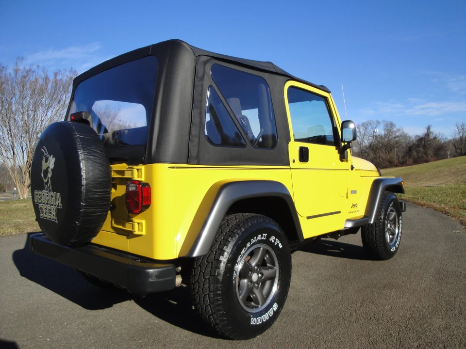 2004 Jeep TJ Wrangler - Image 17 of 31