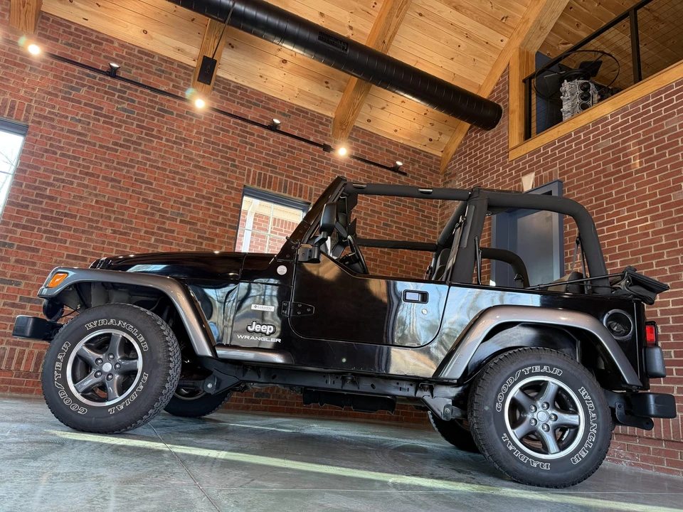 2004 Jeep TJ Wrangler - Image 21 of 31