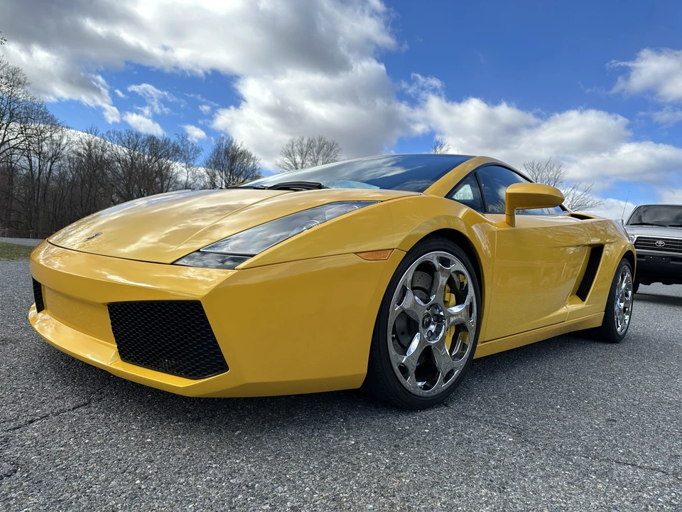 2004 Lamborghini Gallardo - Image 2 of 31