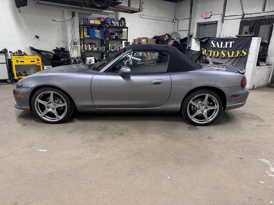2004 Mazda NB Mazdaspeed MX-5 Miata - Image 9 of 31
