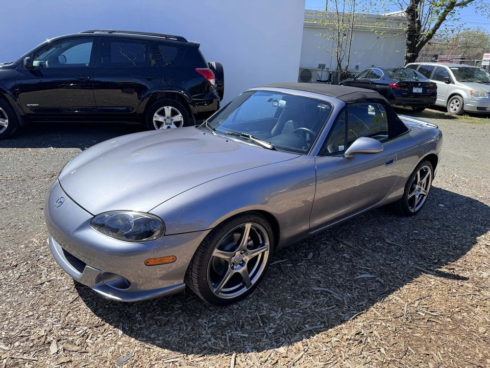 2004 Mazda NB Mazdaspeed MX-5 Miata - Image 2 of 31