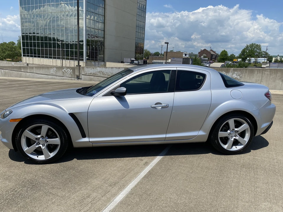 2004 Mazda RX-8 1st Gen - Image 9 of 31