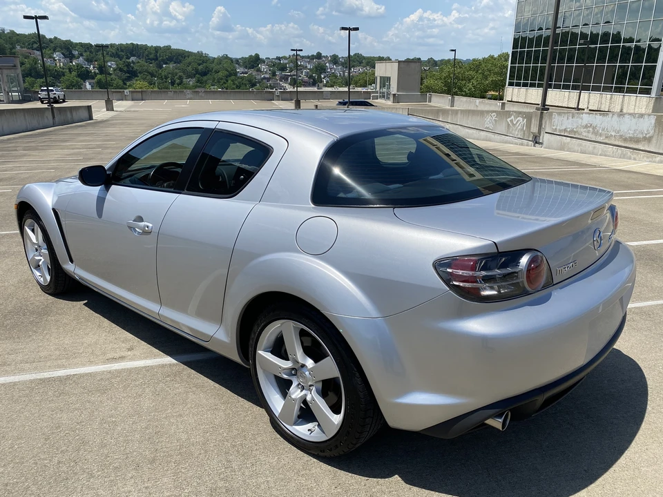 2004 Mazda RX-8 1st Gen - Image 18 of 31