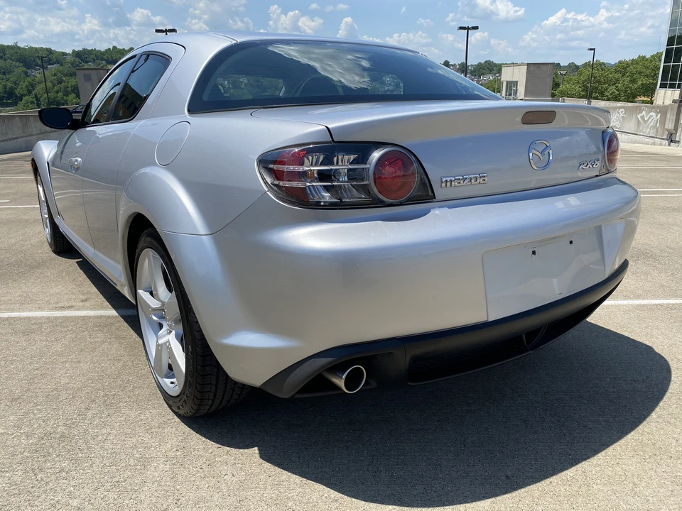 2004 Mazda RX-8 1st Gen - Image 22 of 31