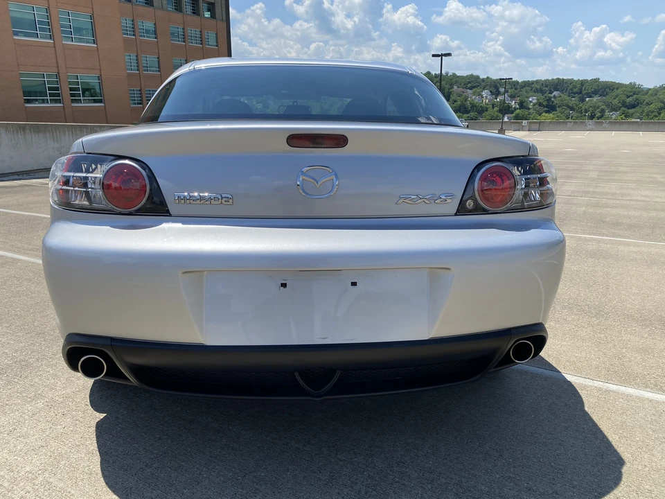 2004 Mazda RX-8 1st Gen - Image 25 of 31