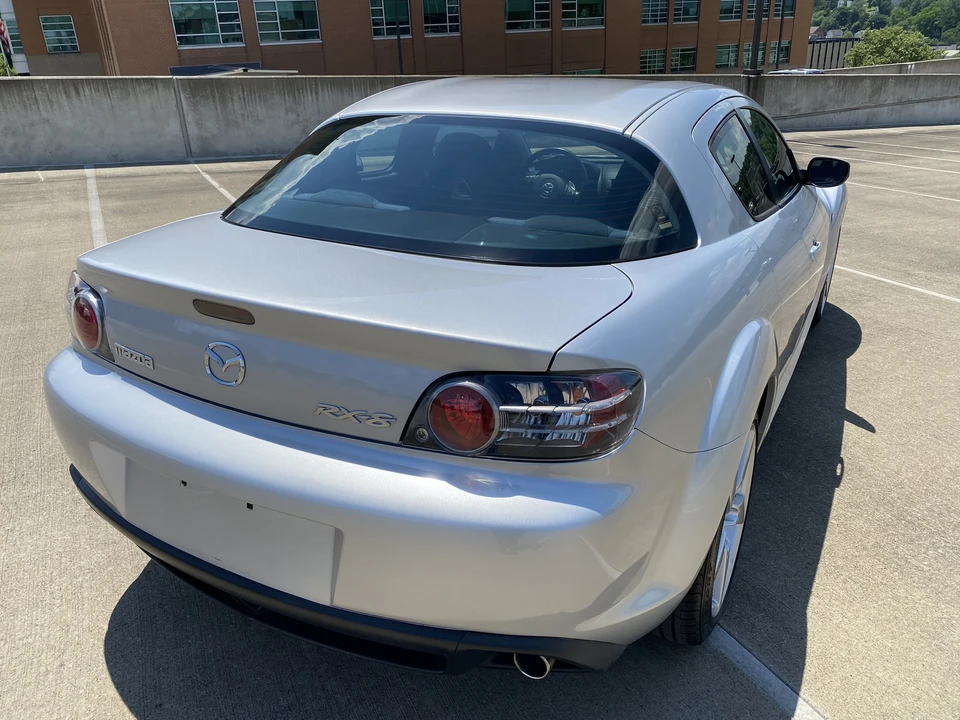 2004 Mazda RX-8 1st Gen - Image 26 of 31