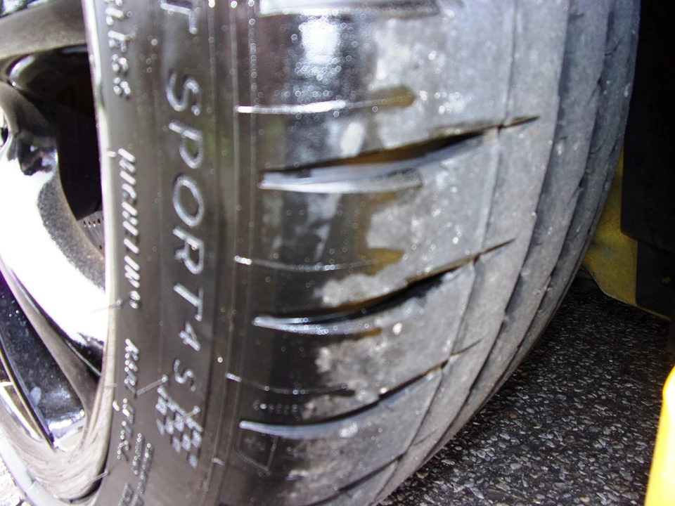 2004 Porsche 996 GT3 - Image 15 of 31