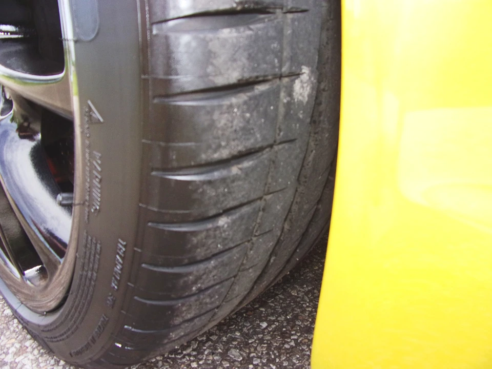 2004 Porsche 996 GT3 - Image 16 of 31