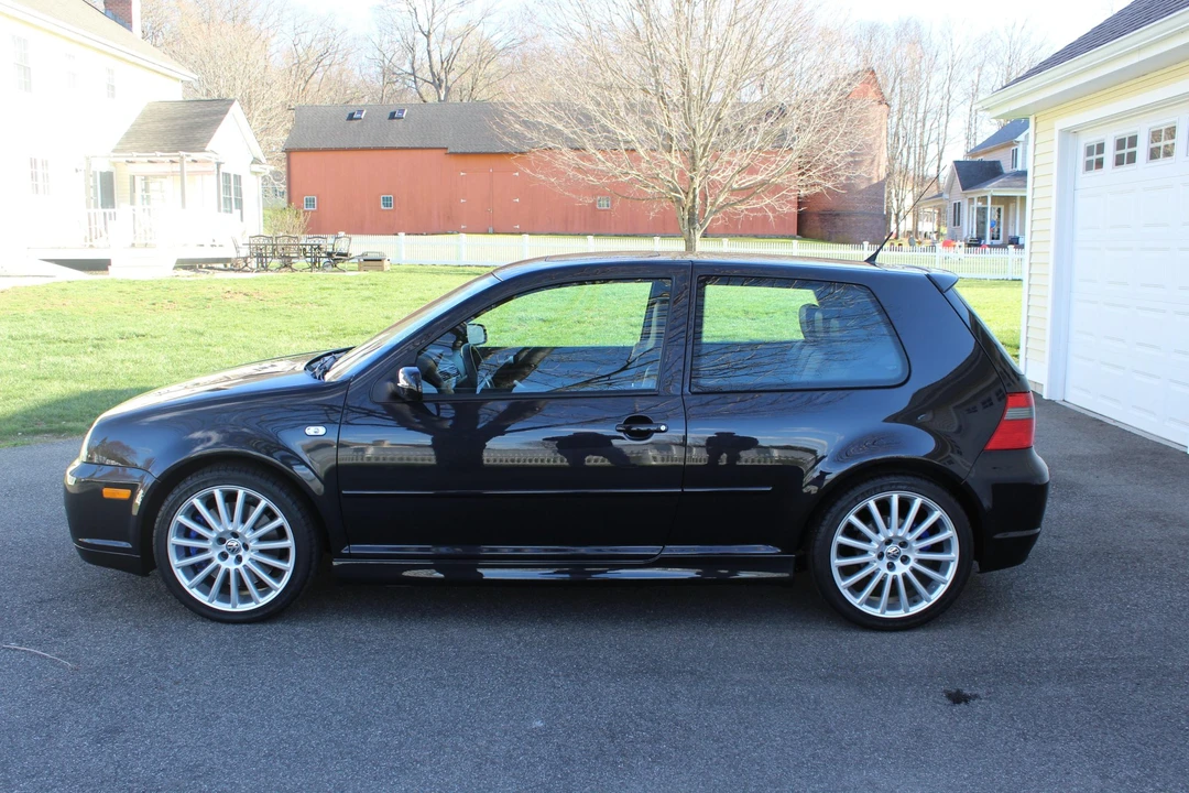 2004 Volkswagen R32 Mk4 - Image 21 of 31