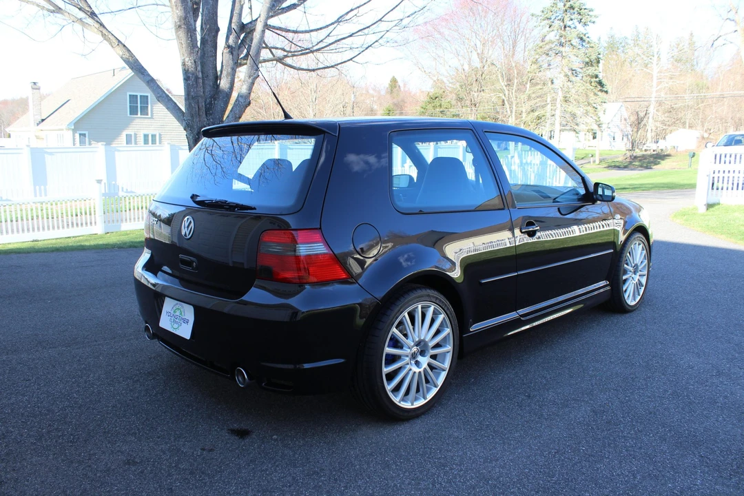 2004 Volkswagen R32 Mk4 - Image 16 of 31