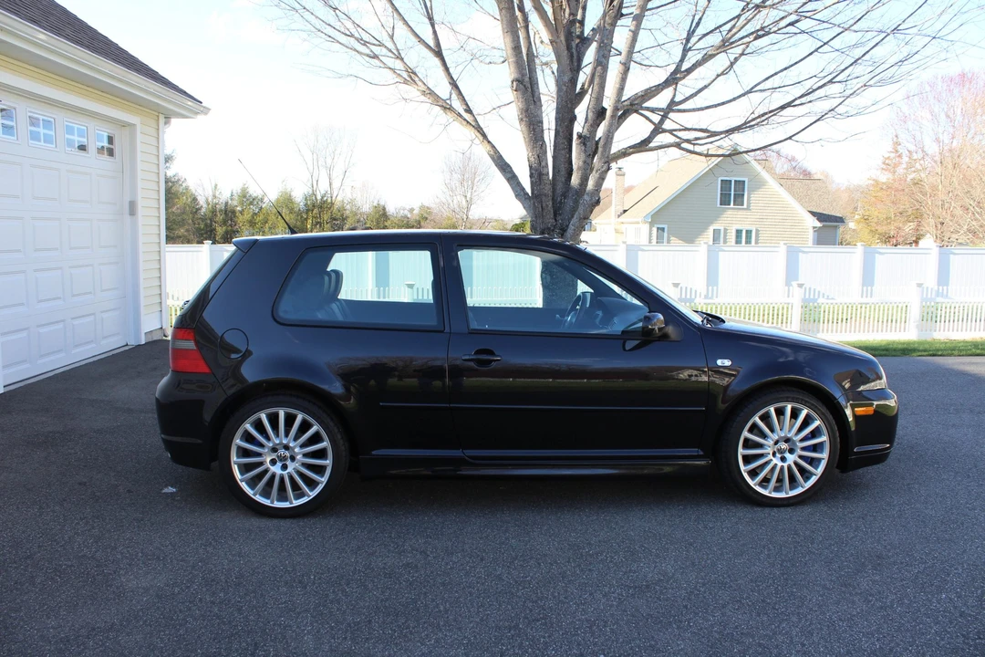 2004 Volkswagen R32 Mk4 - Image 15 of 31