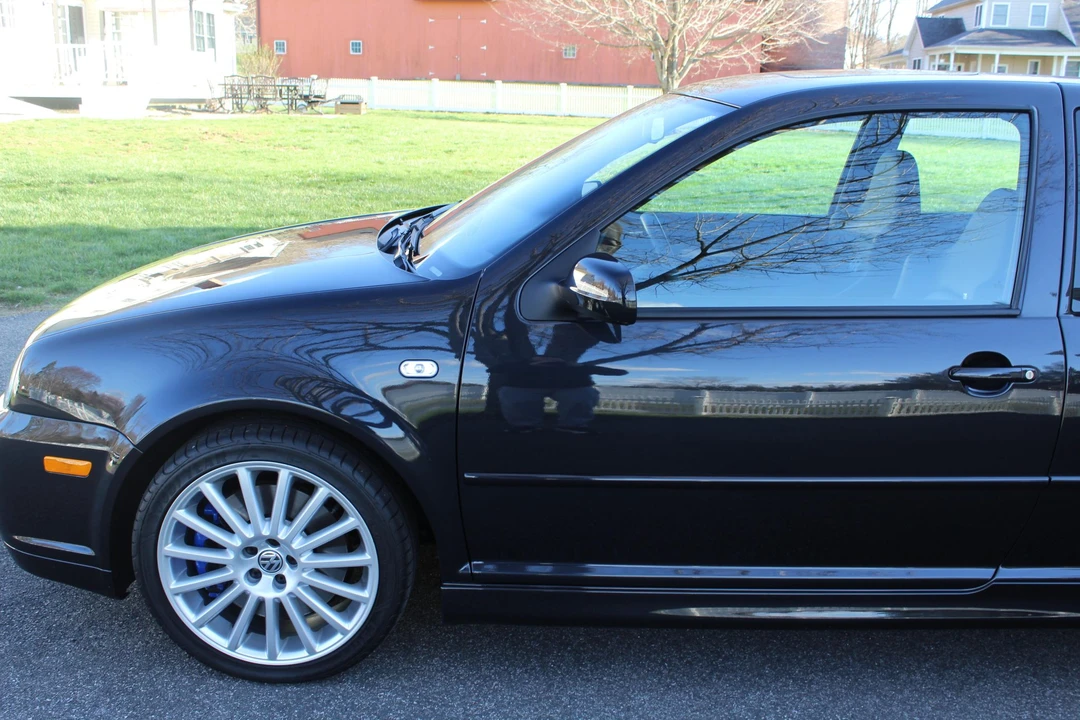 2004 Volkswagen R32 Mk4 - Image 23 of 31