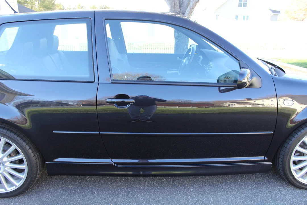 2004 Volkswagen R32 Mk4 - Image 28 of 31