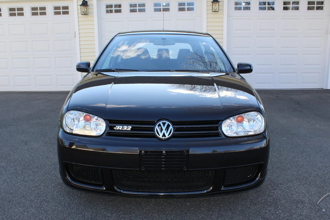 2004 Volkswagen R32 Mk4 - Image 13 of 31