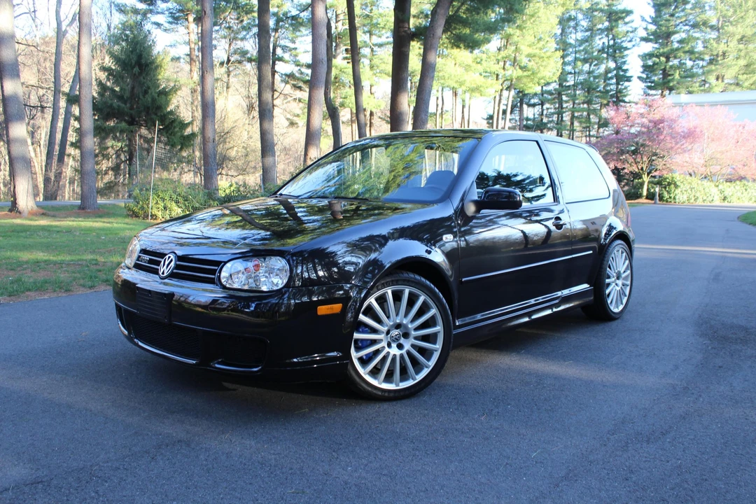 2004 Volkswagen R32 Mk4 - Image 2 of 31