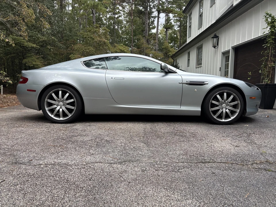2005 Aston Martin DB9 - Image 26 of 31