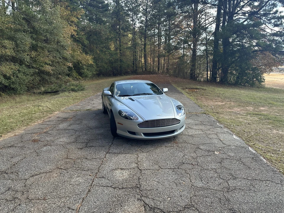 2005 Aston Martin DB9 - Image 7 of 31