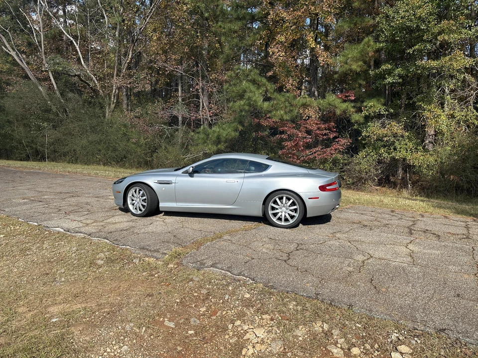 2005 Aston Martin DB9 - Image 19 of 31