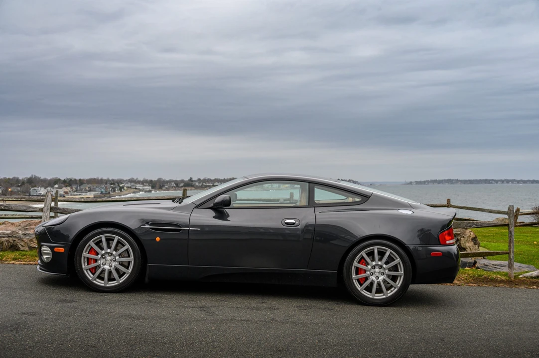 2005 Aston Martin Vanquish 1st Gen - Image 8 of 31
