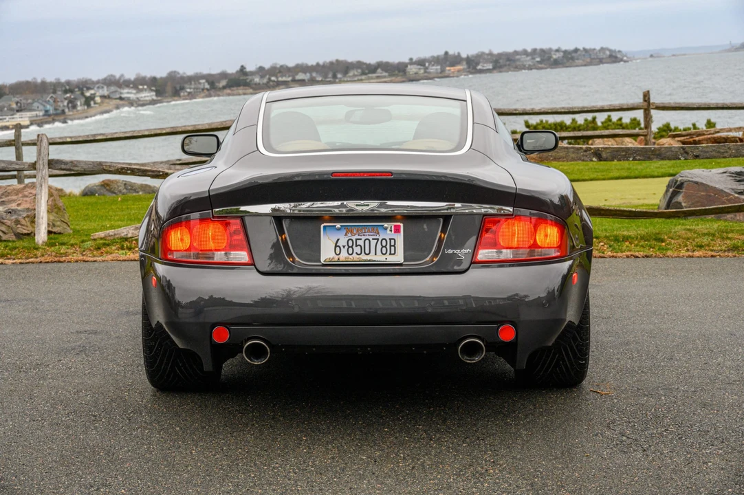 2005 Aston Martin Vanquish 1st Gen - Image 17 of 31