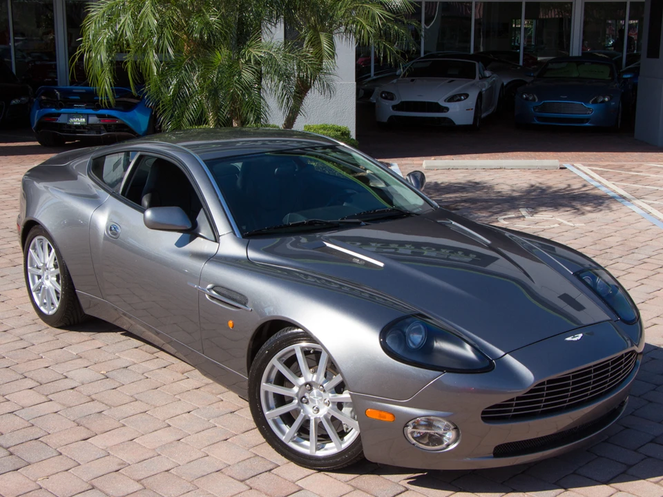2005 Aston Martin Vanquish 1st Gen - Image 30 of 31