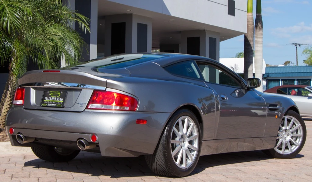 2005 Aston Martin Vanquish 1st Gen - Image 20 of 31