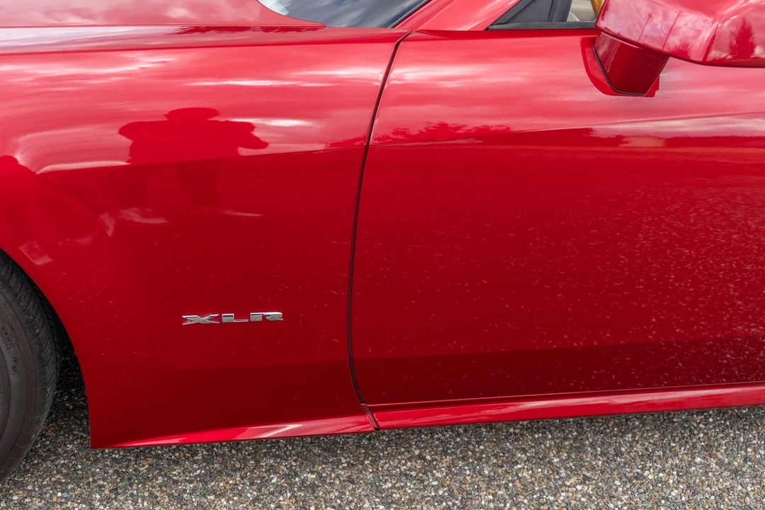 2005 Cadillac XLR - Image 29 of 31