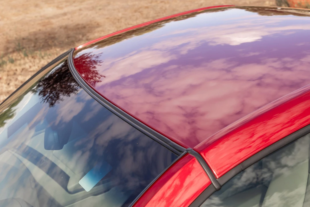 2005 Cadillac XLR - Image 28 of 31