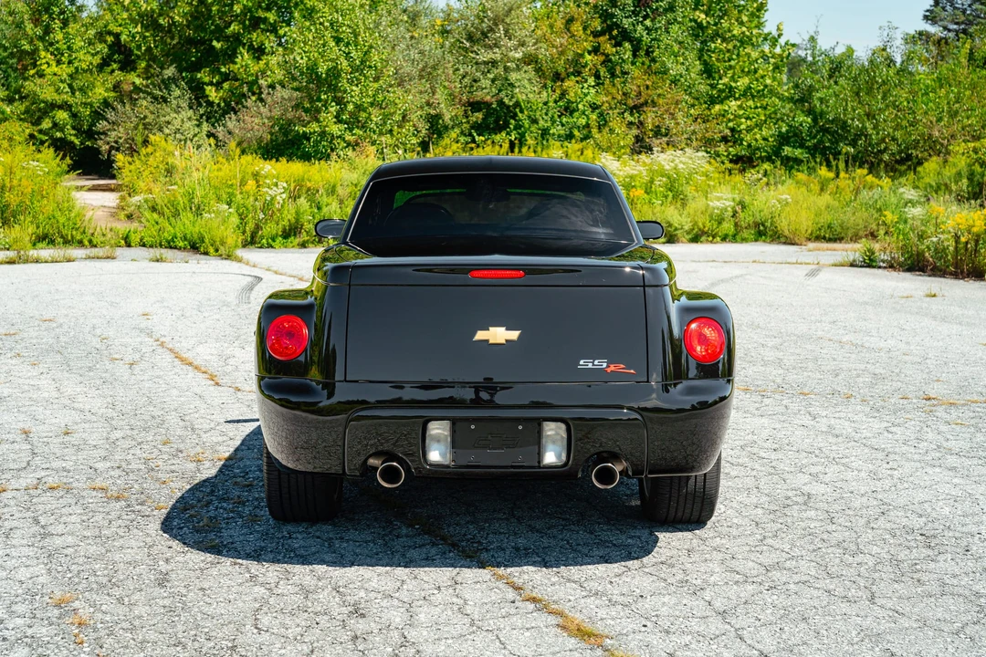 2005 Chevrolet SSR - Image 22 of 31