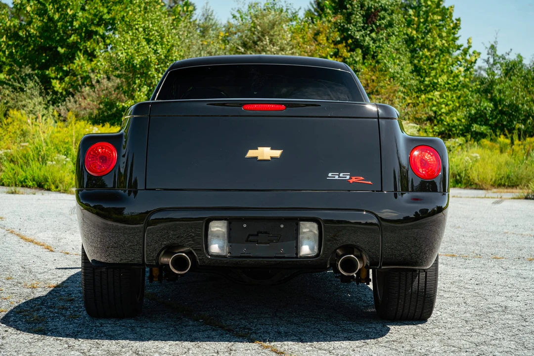 2005 Chevrolet SSR - Image 20 of 31