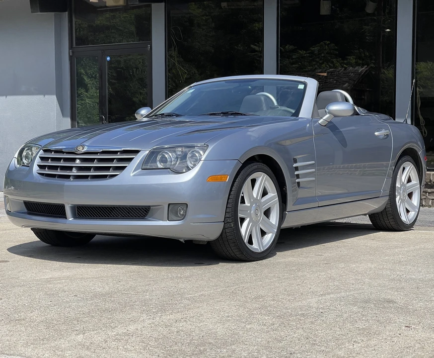 2005 Chrysler Crossfire - Image 2 of 31