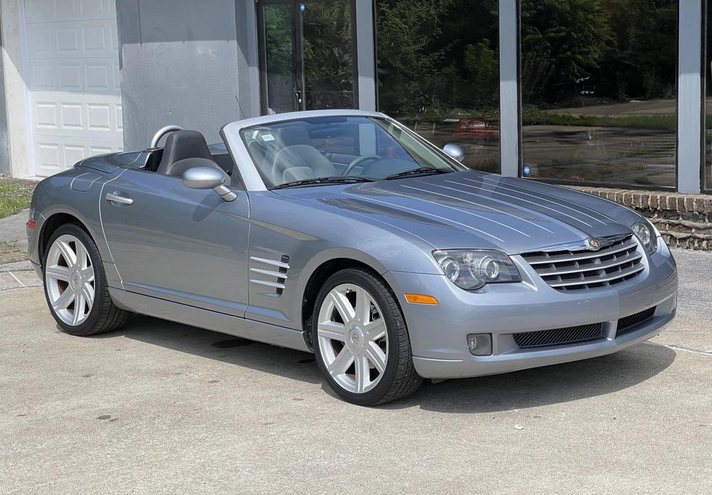 2005 Chrysler Crossfire - Image 9 of 31
