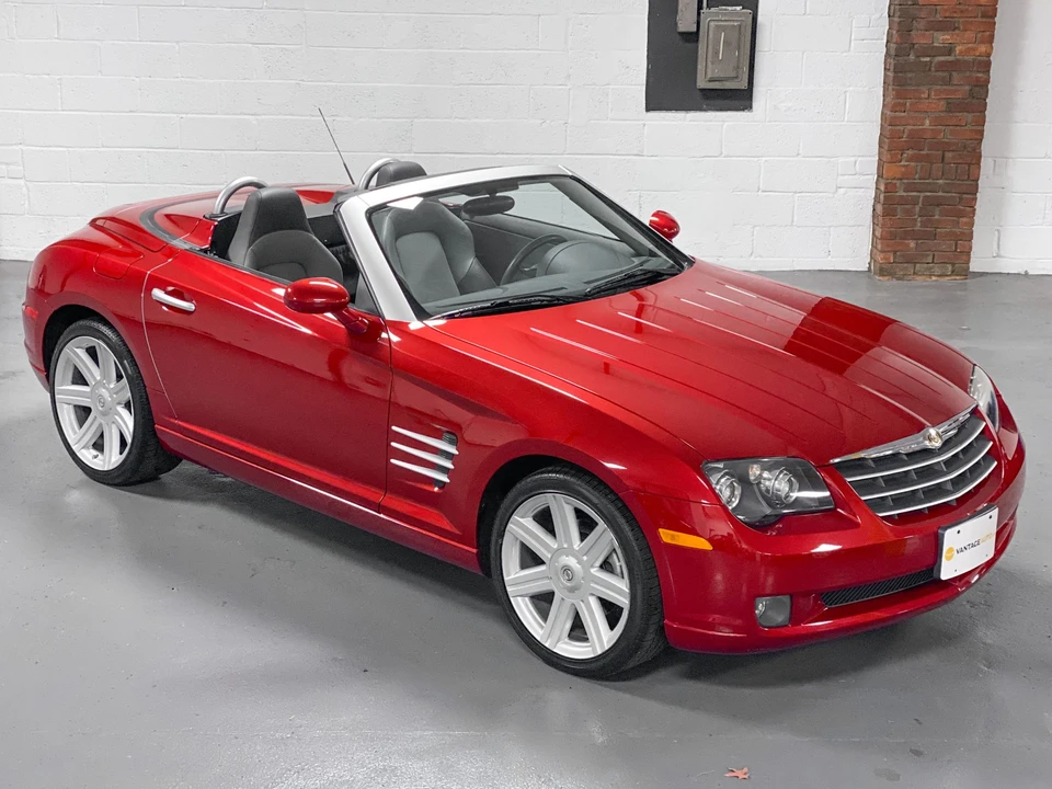 2005 Chrysler Crossfire - Image 12 of 31