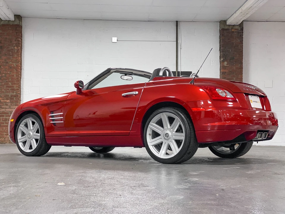 2005 Chrysler Crossfire - Image 5 of 31