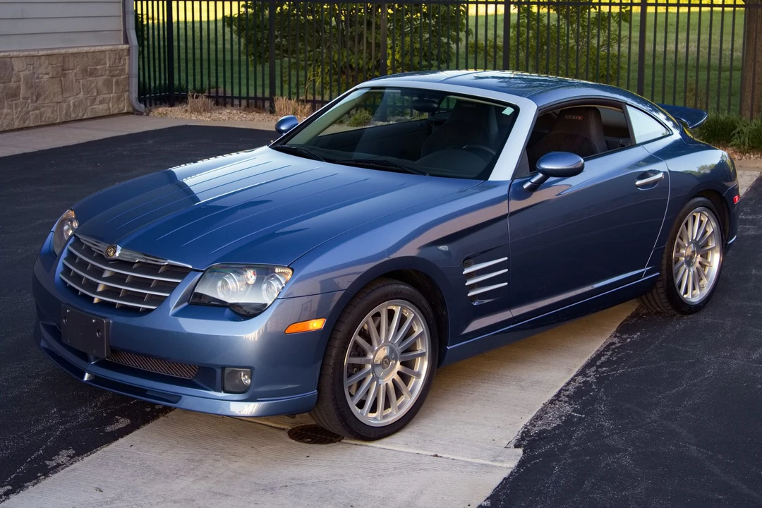 2005 Chrysler Crossfire - Image 2 of 31