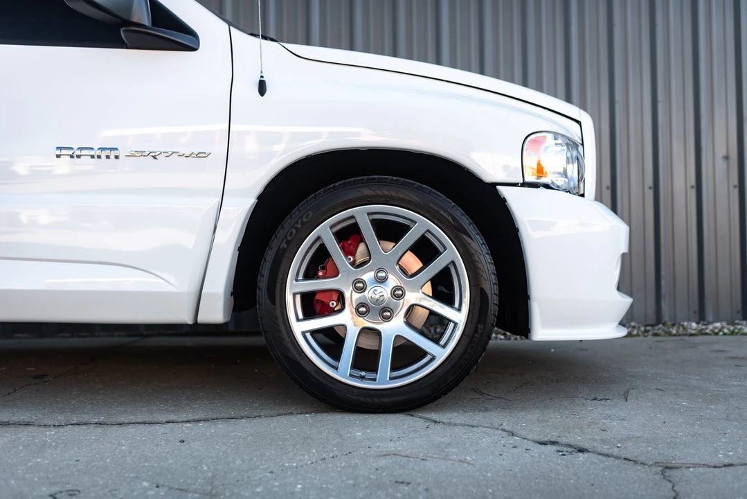 2005 Dodge Ram SRT-10 3rd Gen - Image 22 of 31