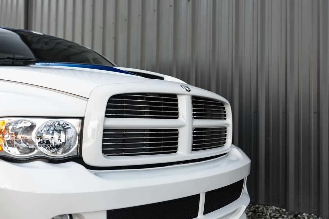 2005 Dodge Ram SRT-10 3rd Gen - Image 27 of 31